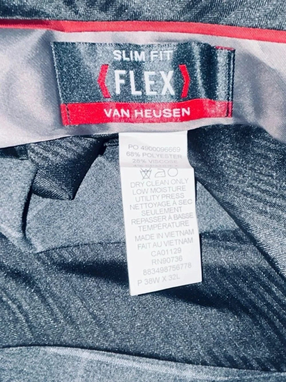Van Heusen Slim Fit Flex Dress Pants in Charcoal